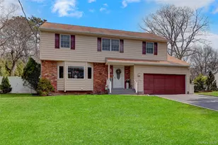 255 Blake Ave, Bohemia, NY 11716 - Photo 2