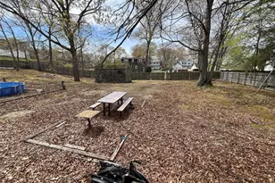 40 Lidge Dr, Farmingville, NY 11738 - Photo 4