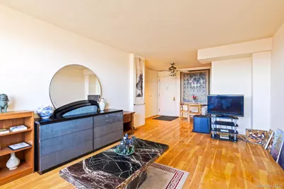 39-60 54th Street #10-O, Woodside, NY 11377 - Photo 6