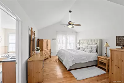 86 Brianna Drive, East Setauket, NY 11733 - Photo 20