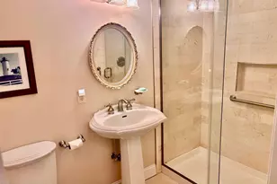 3136 Wilshire Ln, Oakdale, NY 11769 - Photo 8