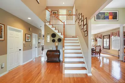 70 Travis Road, Baldwin Place, NY 10505 - Photo 4
