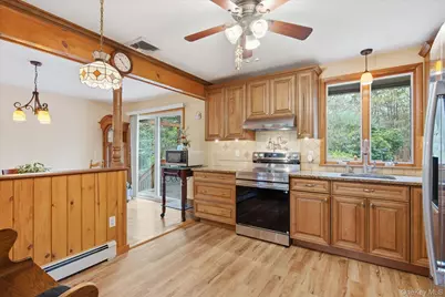 186 Radio Avenue, Miller Place, NY 11764 - Photo 10