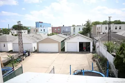 10416 Rosita Road, Ozone Park, NY 11417 - Photo 4