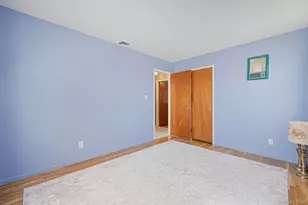 257 Garden City Rd, Franklin Square, NY 11010 - Photo 30