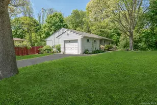 103 Gates Ave, Central Islip, NY 11722 - Photo 24