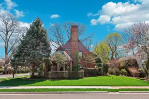 12 Sutton Pl, Rockville Centre, NY 11570 - Photo 30