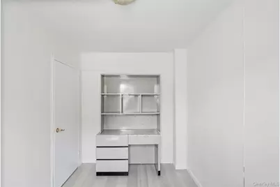 86-04 Grand Ave #2D, Elmhurst, NY 11373 - Photo 2
