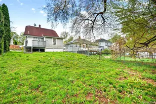 2 W Stone St, Newburgh, NY 12550 - Photo 44