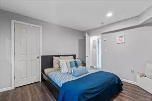 144 Washington Ave, Wheatley Heights, NY 11798 - Photo 20