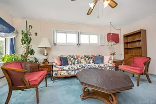 95 Elm Dr N, Levittown, NY 11756 - Photo 6
