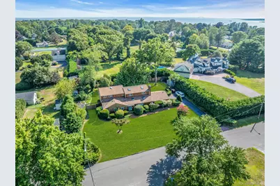8 Adelphi Street, Islip, NY 11751 - Photo 2