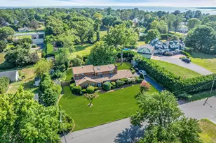 8 Adelphi St, Islip, NY 11751 - Photo 2