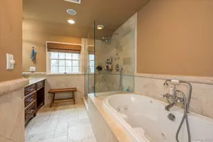 4 Springwood Path, Syosset, NY 11791 - Photo 24