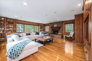 4 Springwood Path, Syosset, NY 11791 - Photo 6