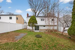 15 Lindsay St, Huntington, NY 11743 - Photo 24