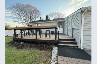 1026 Howells Road, Bay Shore, NY 11706 - Photo 18