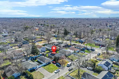 7 Hollywood Drive, Shirley, NY 11967 - Photo 32