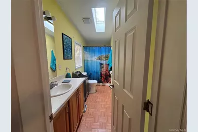 1661 Old Country Road #417, Riverhead, NY 11901 - Photo 14