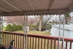 1661 Old Country Rd, Riverhead, NY 11901 - Photo 6