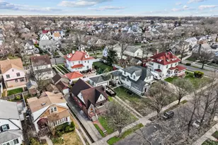 138-39 227th St, Springfield Gardens, NY 11413 - Photo 18