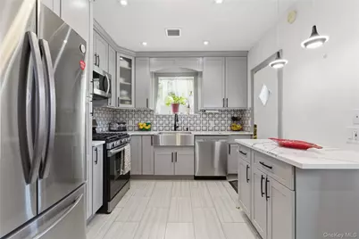 675 E 53rd Street, Brooklyn, NY 11203 - Photo 14