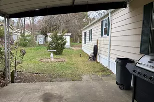 45 B Witt Ln, Aquebogue, NY 11931 - Photo 2