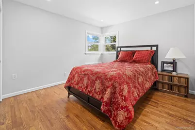 1239 Lynne Street, Baldwin, NY 11510 - Photo 18