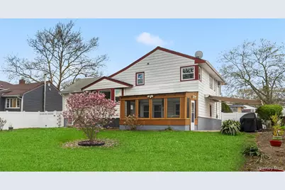 1239 Lynne Street, Baldwin, NY 11510 - Photo 32