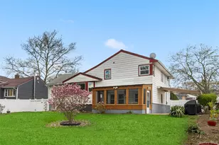 1239 Lynne St, Baldwin, NY 11510 - Photo 32