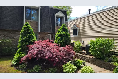 175 Cambridge Drive, Port Jefferson Station, NY 11776 - Photo 2