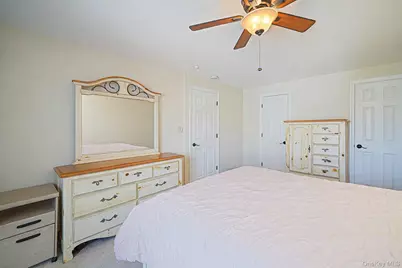 175 Cambridge Drive, Port Jefferson Station, NY 11776 - Photo 16