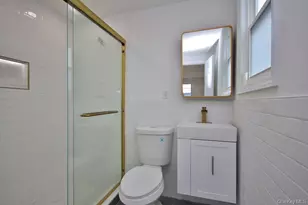 431 4th St, Mamaroneck, NY 10543 - Photo 6