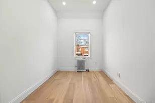 102-39 183 Pl, Hollis, NY 11423 - Photo 22