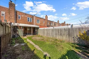 102-39 183 Pl, Hollis, NY 11423 - Photo 16