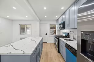 102-39 183 Pl, Hollis, NY 11423 - Photo 14