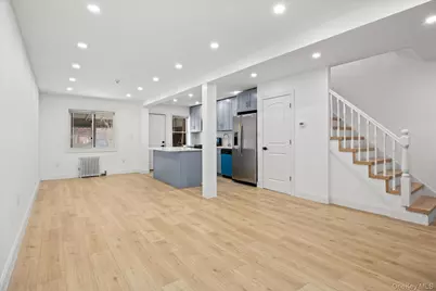 102-39 183 Place, Hollis, NY 11423 - Photo 8