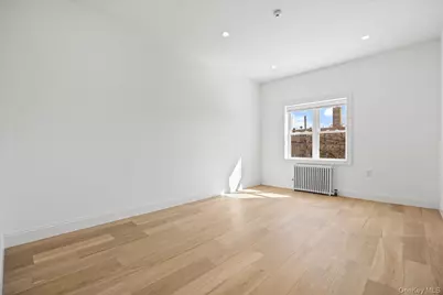 102-39 183 Place, Hollis, NY 11423 - Photo 18