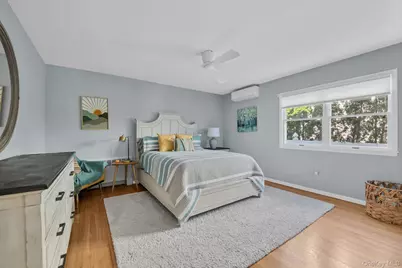 65 Patton Boulevard, New Hyde Park, NY 11040 - Photo 12