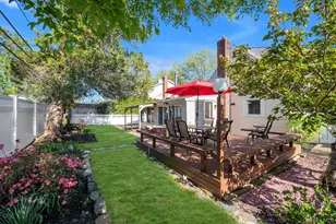 65 Patton Blvd, New Hyde Park, NY 11040 - Photo 22
