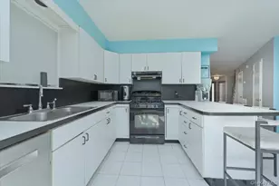 151 Wanser, Inwood, NY 11096 - Photo 8