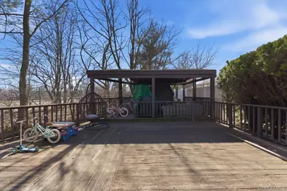 151 Wanser, Inwood, NY 11096 - Photo 18