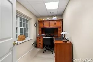 204 Mountain Ridge Dr, Mount Sinai, NY 11766 - Photo 10