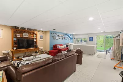 204 Mountain Ridge Drive #204, Mount Sinai, NY 11766 - Photo 12