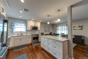 36 Leigh St, Huntington, NY 11743 - Photo 8