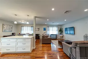 36 Leigh St, Huntington, NY 11743 - Photo 6