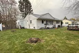 23 Westwood Dr, Newburgh, NY 12550 - Photo 4