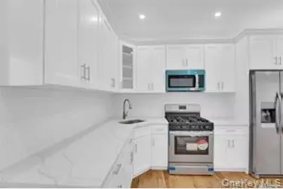 196 Brighton 10th Street, Brooklyn, NY 11235 - Photo 4