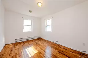 214 Beach 3rd, Far Rockaway, NY 11691 - Photo 10