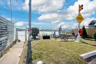 214 Beach 3rd, Far Rockaway, NY 11691 - Photo 16